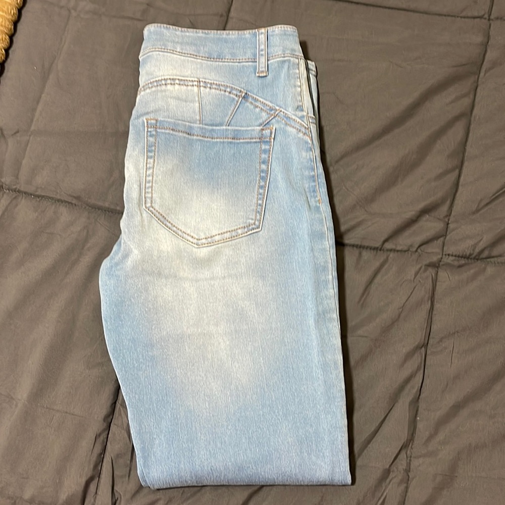 NWT | Light Blue Denim Skinny Jeans